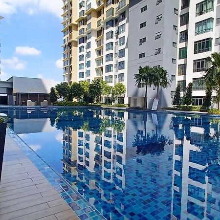 Homestay Arc Cozyhome Austin Hills 4-5Pax Johor Bahru Bagian luar foto