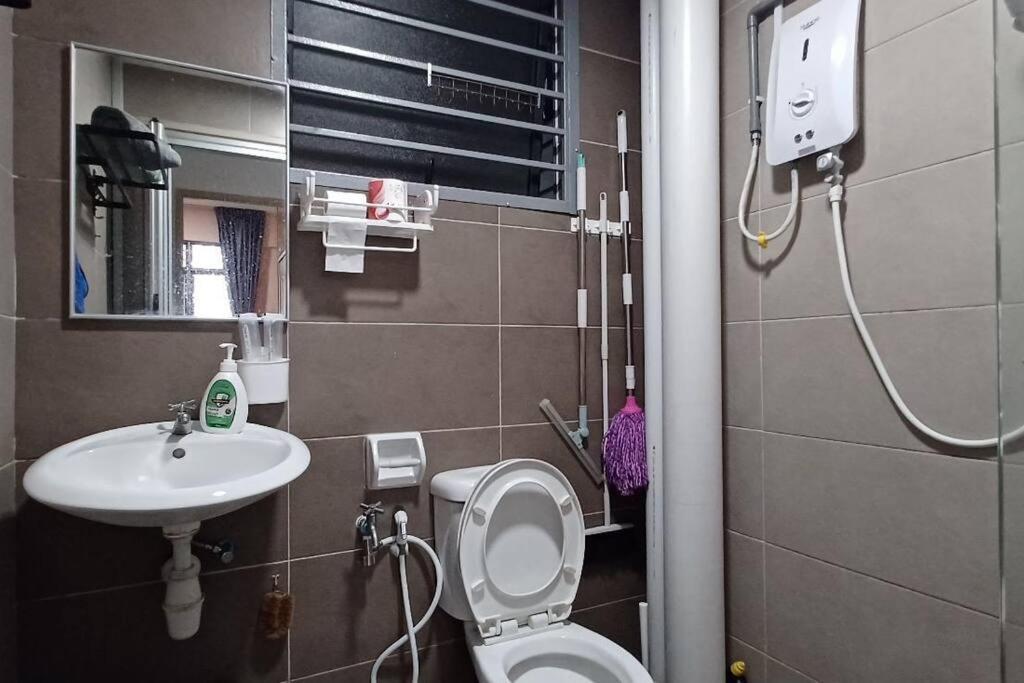 Homestay Arc Cozyhome Austin Hills 4-5Pax Johor Bahru Bagian luar foto