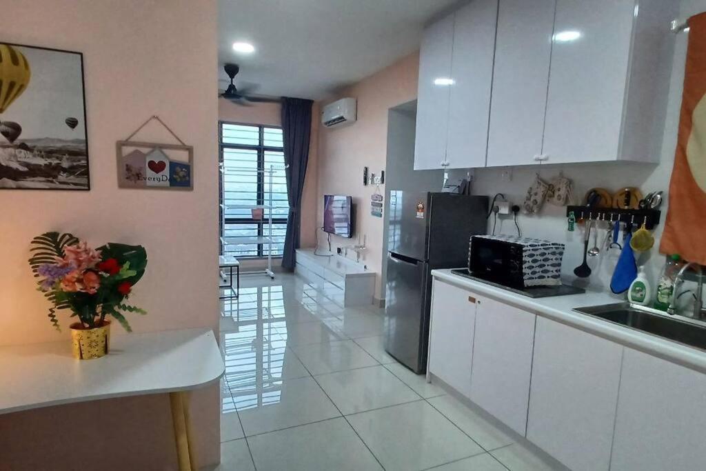 Homestay Arc Cozyhome Austin Hills 4-5Pax Johor Bahru Bagian luar foto